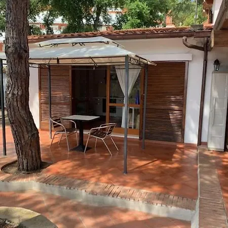 Leonida Apartment
